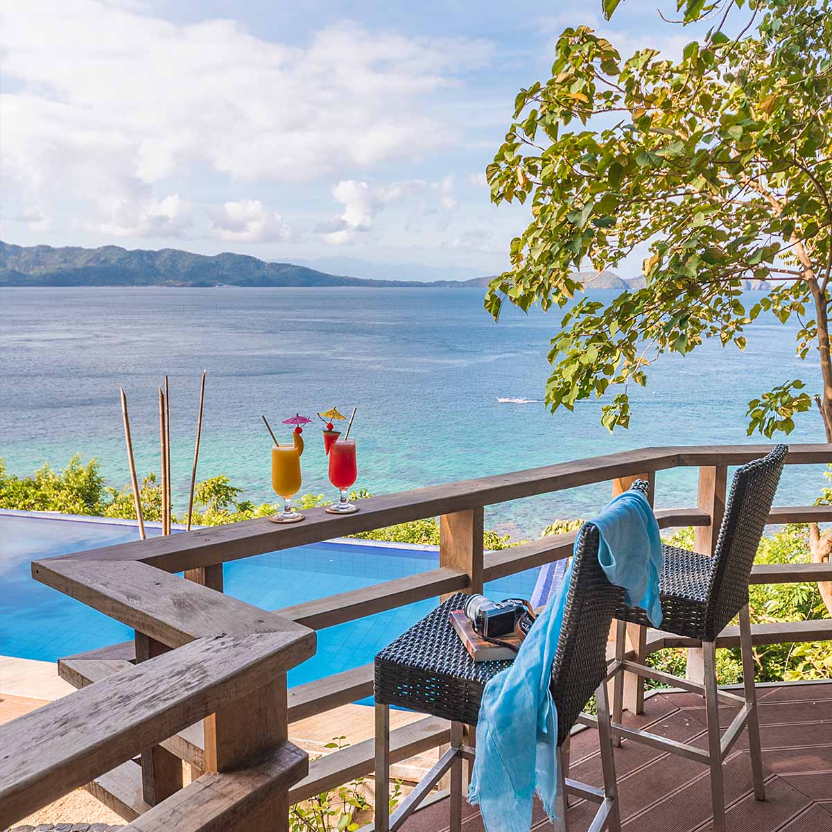 The restaurant overlooking the bay